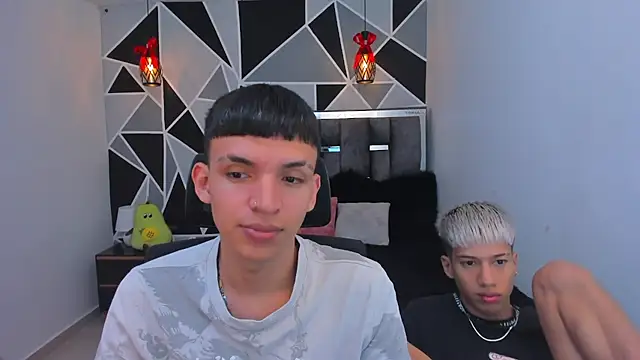 Juan Nd Steven online show from 04-19-26, 11:42