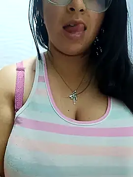  Angelinaandrade  online show from 02-22-26, 12:12