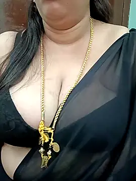 Snapshot of ashikaa_r chatting on 02-02-25, 05:42 ashikaa r online show from 02-02-25, 05:42