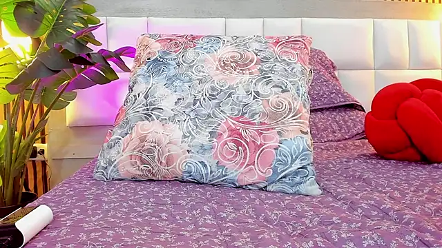 miah connor online show from 01-23-25, 12:04