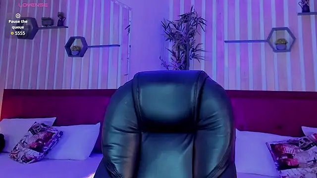 miah connor online show from 03-03-26, 07:42