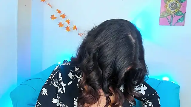 LiahDiaz online show from 12-25-24, 04:54