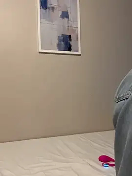 Snapshot of diosa202 chatting on 11-25-25, 02:22 diosa202 online show from 11-25-25, 02:22