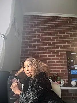 Snapshot of Dime-__ chatting on 02-19-25, 12:55 Dime- online show from 02-19-25, 12:55
