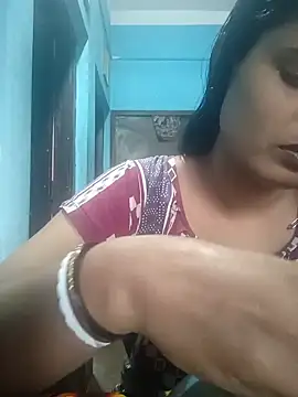 Hot Pakhi online show from 12-03-24, 05:09