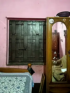 Hot Pakhi online show from 12-11-24, 07:20