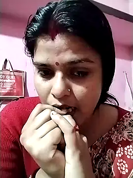 Hot Pakhi online show from 12-13-24, 09:46