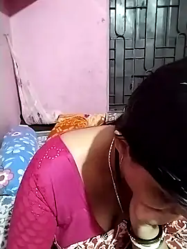 Hot Pakhi online show from 12-16-24, 07:04