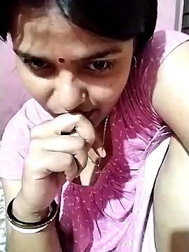 Hot Pakhi online show from 12-21-24, 05:58