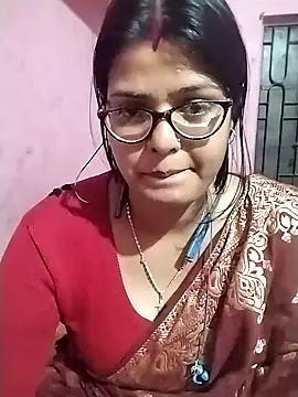 Hot Pakhi online show from 01-07-25, 01:35