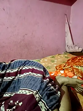Hot Pakhi online show from 01-16-25, 06:25