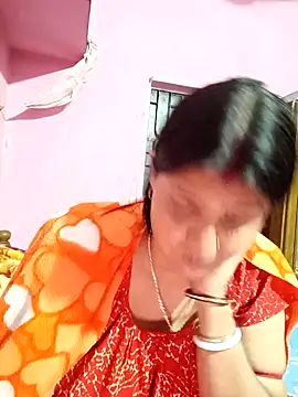 Hot Pakhi online show from 01-21-25, 04:58