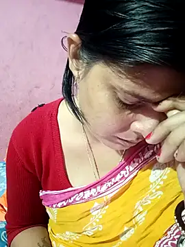 Hot Pakhi online show from 01-22-25, 02:46