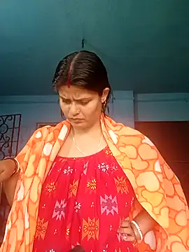 Hot Pakhi online show from 01-24-25, 06:57