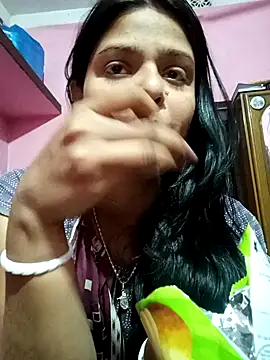 Hot Pakhi online show from 02-10-25, 11:36