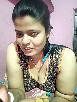 Hot Pakhi online show from 02-16-25, 08:54