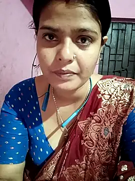 Hot Pakhi online show from 02-16-25, 01:27