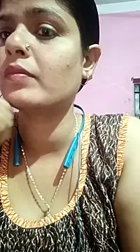 Hot Pakhi online show from 02-18-25, 04:15