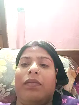 Hot Pakhi online show from 02-19-25, 03:16
