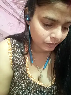 Hot Pakhi online show from 02-21-25, 06:37