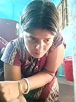 Hot Pakhi online show from 02-25-25, 03:20