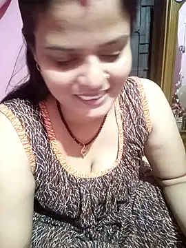 Hot Pakhi online show from 03-16-25, 05:36