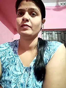 Hot Pakhi online show from 03-22-25, 09:02