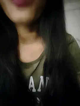 Snapshot of Hot_Goldengirl chatting on 02-26-25, 08:33 Hot Goldengirl online show from 02-26-25, 08:33