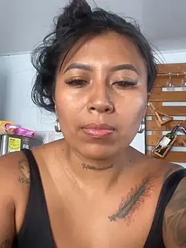 Snapshot of luisa16xxx chatting on 03-18-25, 07:53 luisa16xxx online show from 03-18-25, 07:53