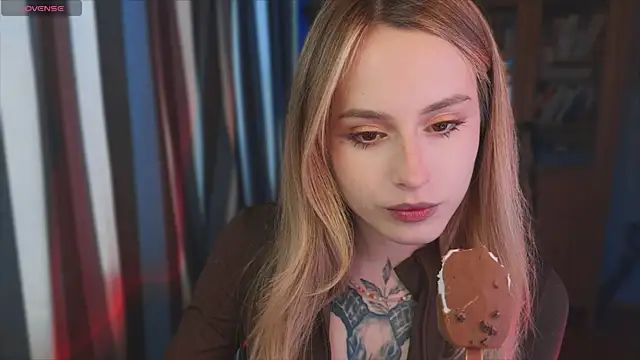 Snapshot of aviva_faith chatting on 05-29-26, 05:22 aviva faith online show from 05-29-26, 05:22
