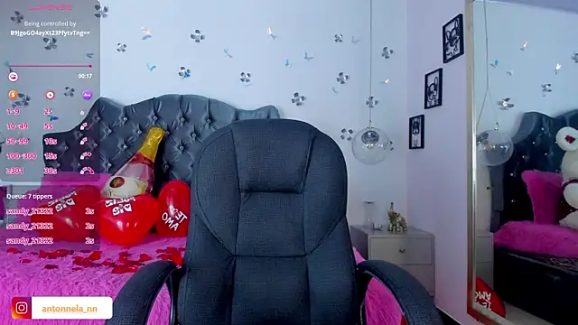  Antonnela  online show from 02-13-25, 04:17