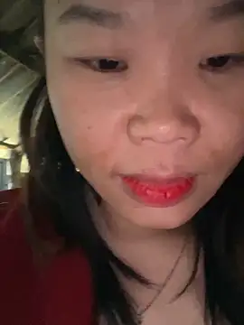 Snapshot of Laura8910 chatting on 12-15-24, 07:24 Laura8910 online show from 12-15-24, 07:24