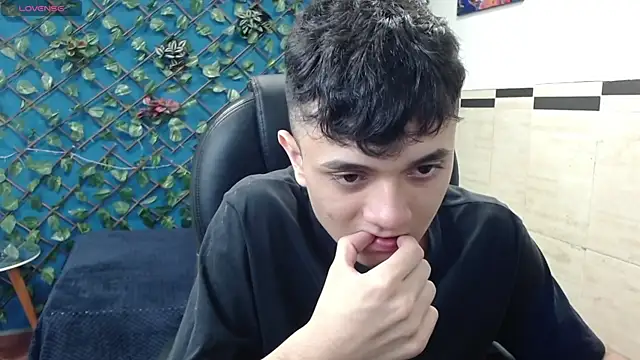 Waturox online show from 01-23-25, 07:07