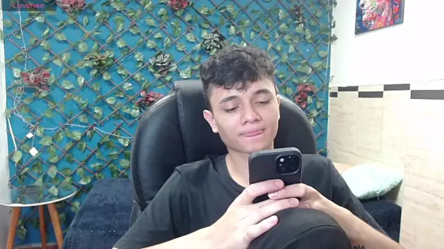 Waturox online show from 02-06-25, 08:02