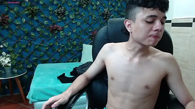 Waturox online show from 03-03-25, 10:10