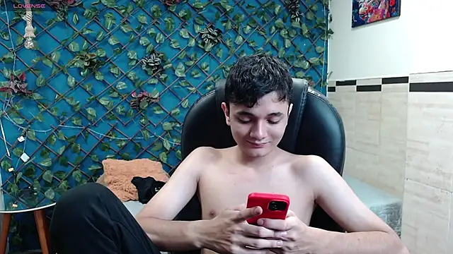 Waturox online show from 10-03-25, 07:44