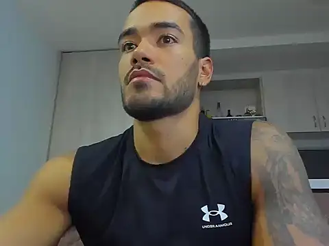 Snapshot of Alexander_Martines chatting on 04-30-26, 11:42 Alexander Martines online show from 04-30-26, 11:42