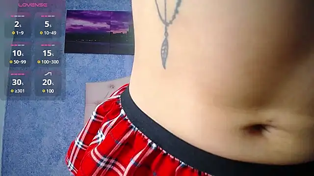 salomee star  online show from 03-18-25, 12:36