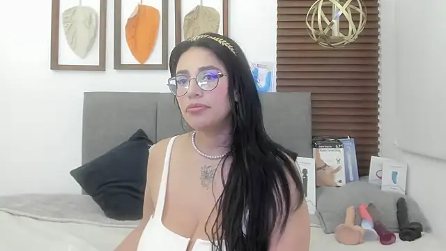 Scarleth swann online show from 03-01-25, 08:34