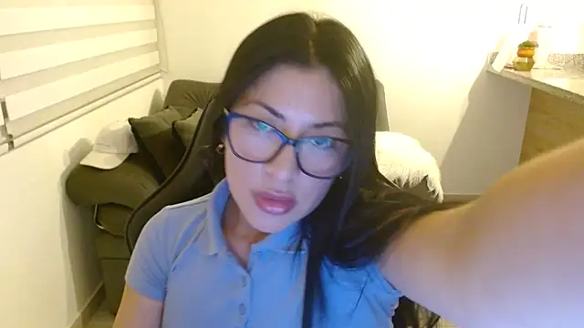 Charlotte cute18 online show from 06-22-26, 03:25