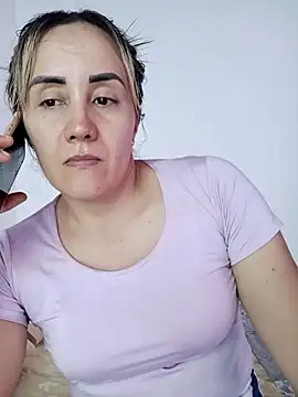 Isabel23zr online show from 11-04-25, 02:38