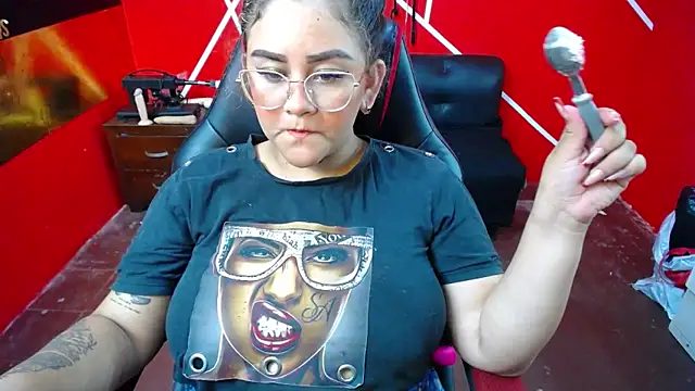 loly bigbooty4u online show from 12-14-25, 08:24