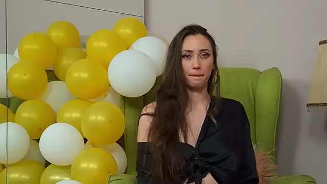 AliceMunro online show from 02-28-25, 03:59