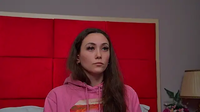 AliceMunro online show from 03-18-25, 09:43