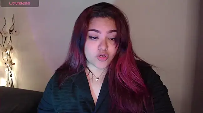 Snapshot of KathyGonzalez chatting on 02-12-25, 05:26 KathyGonzalez online show from 02-12-25, 05:26