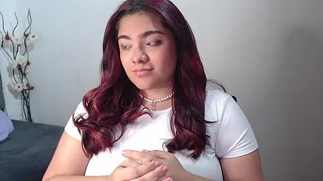 Snapshot of KathyGonzalez chatting on 02-15-25, 08:54 KathyGonzalez online show from 02-15-25, 08:54