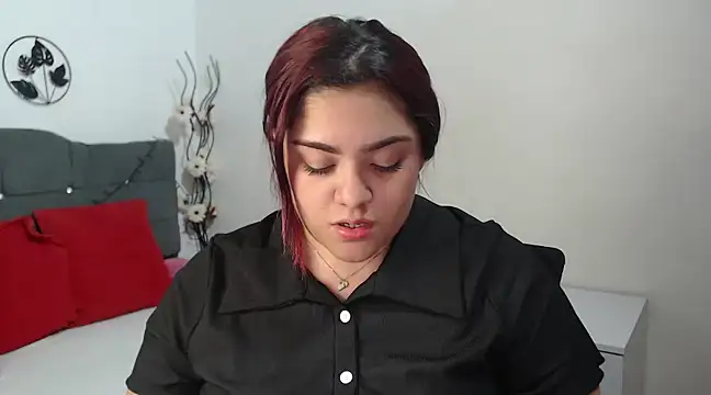 Snapshot of KathyGonzalez chatting on 03-07-25, 08:55 KathyGonzalez online show from 03-07-25, 08:55
