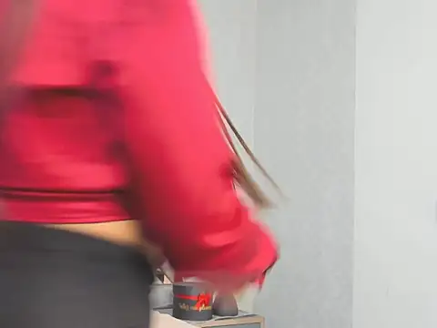 Victoriabecker online show from 11-20-25, 09:47