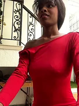 Snapshot of adaraSmiith chatting on 12-07-24, 09:00 adaraSmiith online show from 12-07-24, 09:00