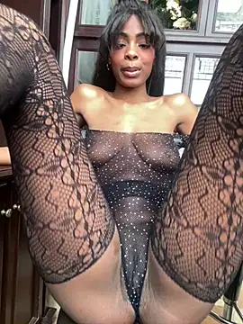 Snapshot of adaraSmiith chatting on 12-12-24, 05:37 adaraSmiith online show from 12-12-24, 05:37